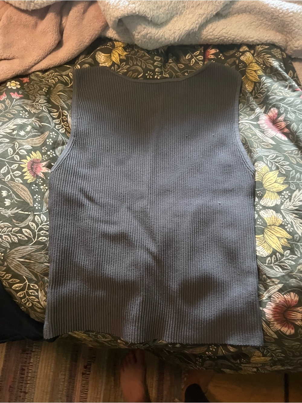 Women’s open back top